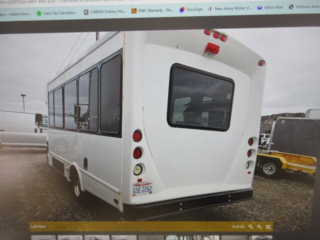 2012 Ford Econoline Commercial Cutaway 12 PASSENGER HANDICAPPED BUS