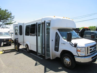 2019 Ford E-350, 12 PASS, HANDICAP BUS E-350 SRW 138" WB