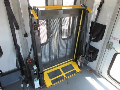 2019 Ford E-350, 12 PASS, HANDICAP BUS E-350 SRW 138" WB