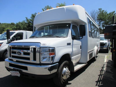 2019 Ford E-350, 12 PASS, HANDICAP BUS E-350 SRW 138" WB