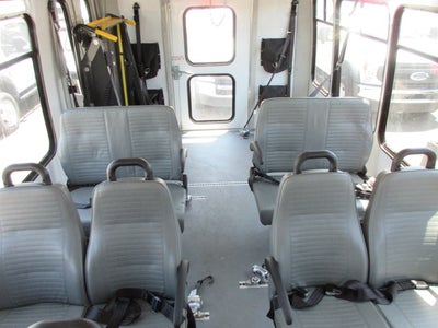 2019 Ford E-350, 12 PASS, HANDICAP BUS E-350 SRW 138" WB