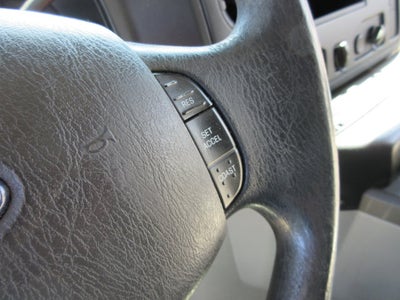 2013 Ford Econoline Commercial Cutaway E-350 Super Duty 138" 5-Spd SRW