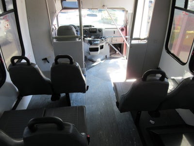 2013 Ford Econoline Commercial Cutaway E-350 Super Duty 138" 5-Spd SRW