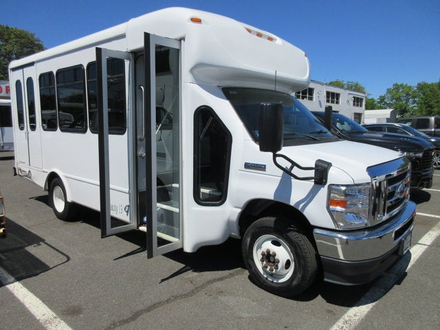 2023 Ford E-450, 14 PASSENGER, HANDICAP BUS E-450 DRW 158" WB