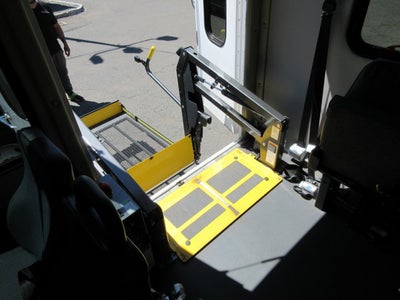 2023 Ford E-450, 14 PASSENGER, HANDICAP BUS E-450 DRW 158" WB