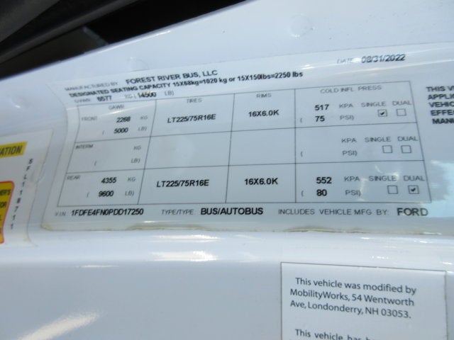 2023 Ford E-450, 14 PASSENGER, HANDICAP BUS E-450 DRW 158" WB