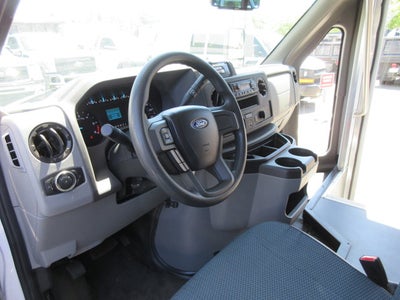 2023 Ford E-450, 14 PASSENGER, HANDICAP BUS E-450 DRW 158" WB