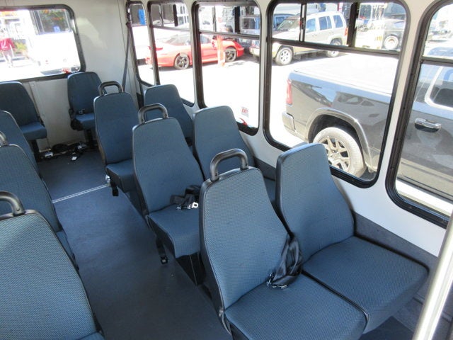 2023 Ford E-450, 14 PASSENGER, HANDICAP BUS E-450 DRW 158" WB