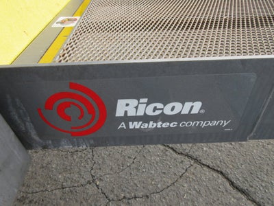 2017 Ford E-Series Cutaway E450 HANDICAPPED BUS, 8 PASSENGER BUS