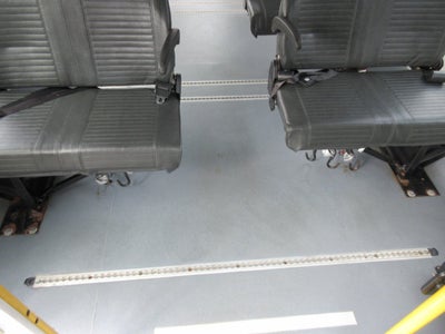 2017 Ford E-Series Cutaway E450 HANDICAPPED BUS, 8 PASSENGER BUS