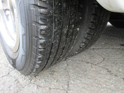 2017 Ford E-Series Cutaway E450 HANDICAPPED BUS, 8 PASSENGER BUS