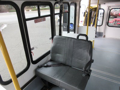 2017 Ford E-Series Cutaway E450 HANDICAPPED BUS, 8 PASSENGER BUS