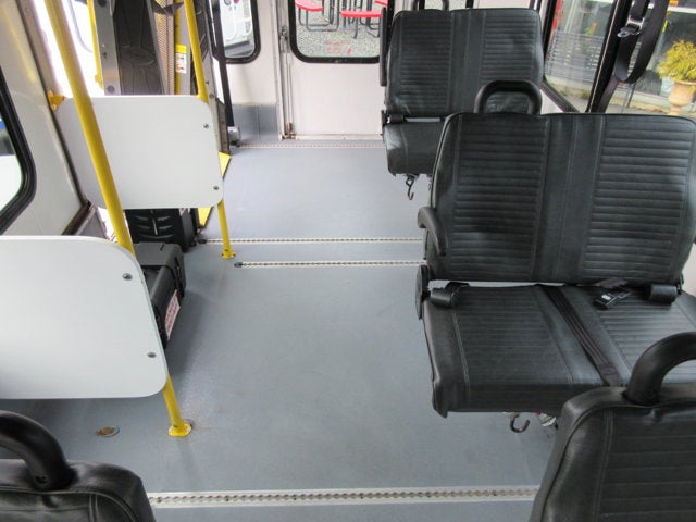 2017 Ford E-Series Cutaway E450 HANDICAPPED BUS, 8 PASSENGER BUS