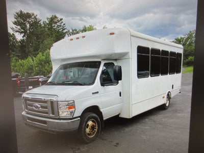 2018 Ford E-450, 24 PASSENGER SHUTTLE BUS E-450 DRW 158" WB