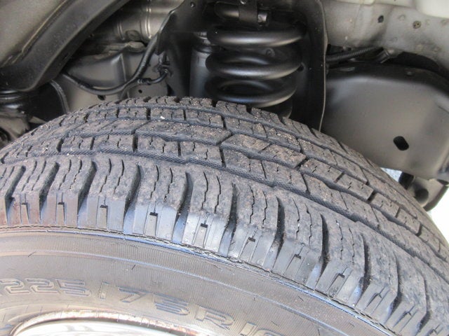 2017 Ford E-Series HANDICAP BUS E-450 DRW 176" WB