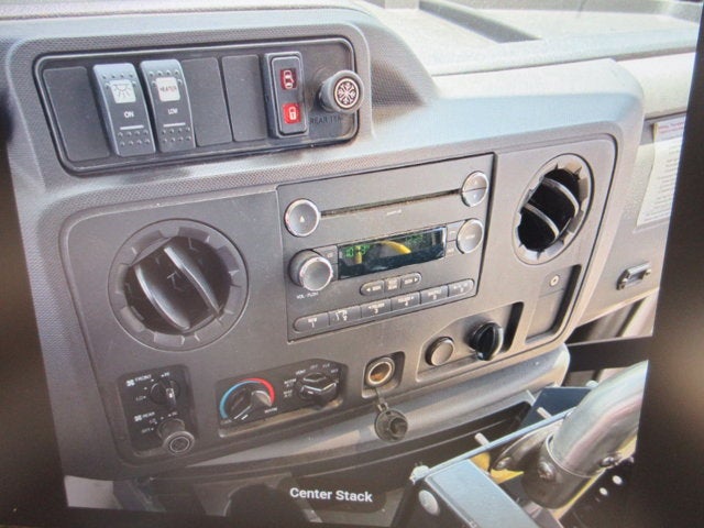 2017 Ford E-Series Cutaway E-450 DRW 176" WB