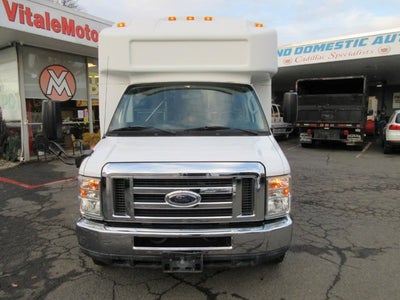 2013 Ford Econoline Commercial Cutaway 16 passenger Handicapped Bus