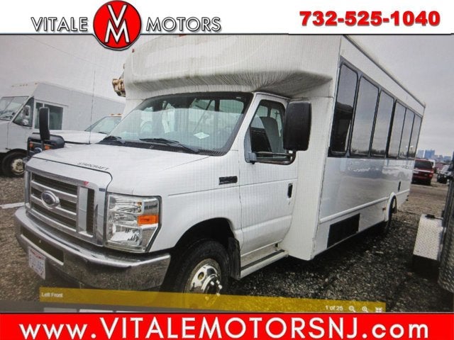 2013 Ford Econoline Commercial Cutaway E450, 18 PASSENGER, HANDICAPPED