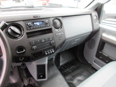 2023 Ford F-650 26 FOOT BOX TRUCK, LIFTGATE, 8K MILES