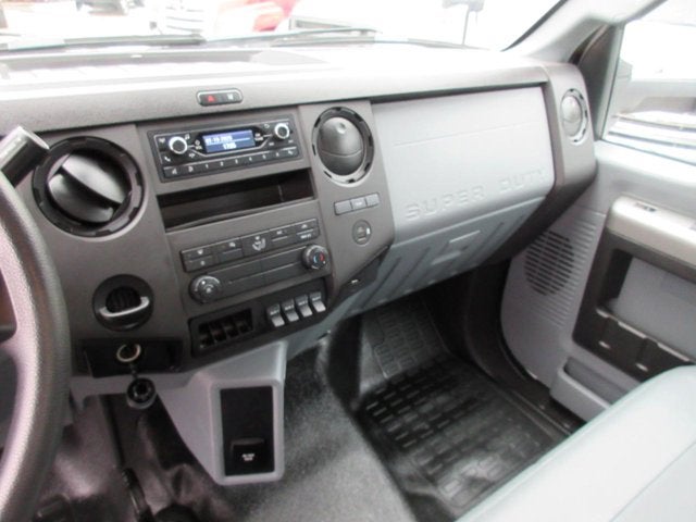 2023 Ford F-650 26 FOOT BOX TRUCK, LIFTGATE, 8K MILES