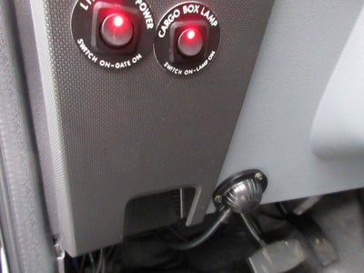 2023 Ford F-650 26 FOOT BOX TRUCK, LIFTGATE, 8K MILES