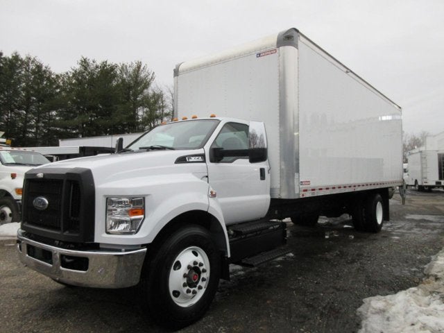 2023 Ford F-650 26 FOOT BOX TRUCK, LIFTGATE, 8K MILES