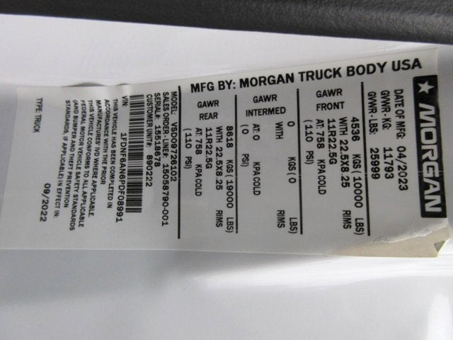 2023 Ford F-650 26 FOOT BOX TRUCK, LIFTGATE, 8K MILES