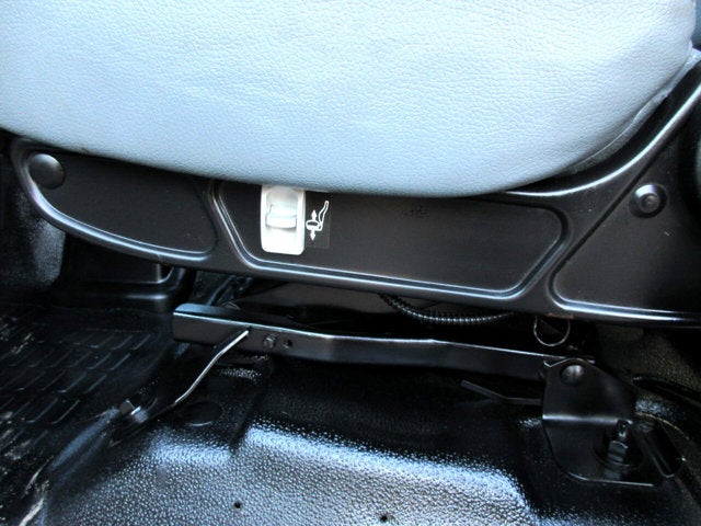 2016 Ford F-650 24' BOX TRUCK, LIFTGATE