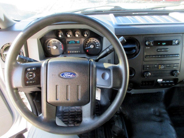 2016 Ford F-650 24' BOX TRUCK, LIFTGATE