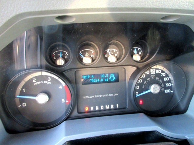 2016 Ford F-650 24' BOX TRUCK, LIFTGATE