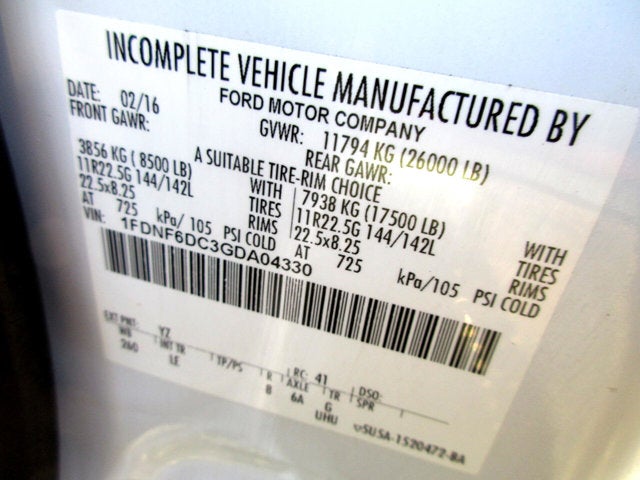 2016 Ford F-650 24' BOX TRUCK, LIFTGATE