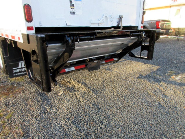 2016 Ford F-650 24' BOX TRUCK, LIFTGATE