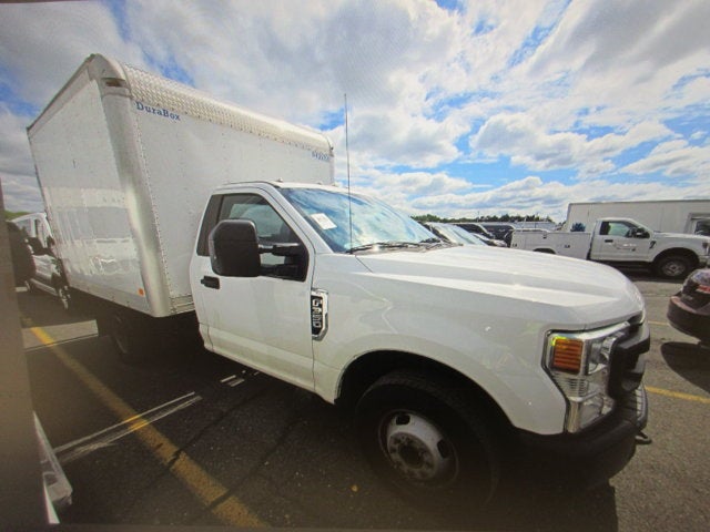 2020 Ford F350 BOX TRUCK, LIFTGATE XL