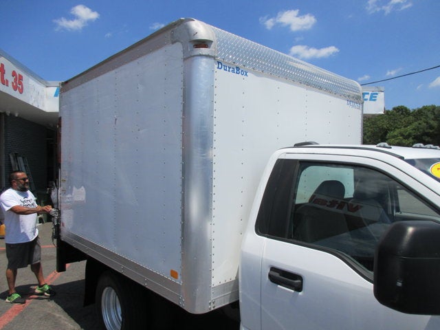 2020 Ford F350 8' BOX TRUCK, LIFTGATE XL