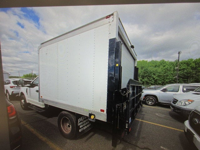 2020 Ford F350 BOX TRUCK, LIFTGATE XL