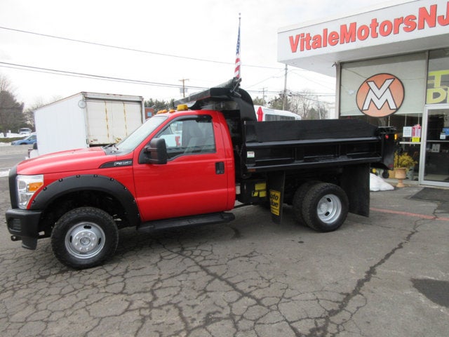 2016 Ford Super Duty F-350 DRW XL DRW 4WD DUMP TRUCK