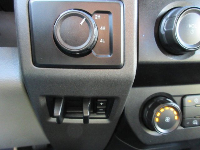 2020 Ford Super Duty F-350 DRW XLT DRW 4WD FLATBED DUMP