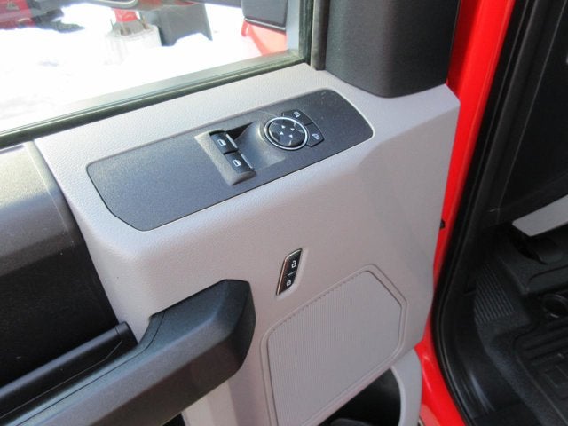 2020 Ford Super Duty F-350 DRW XLT DRW 4WD FLATBED DUMP