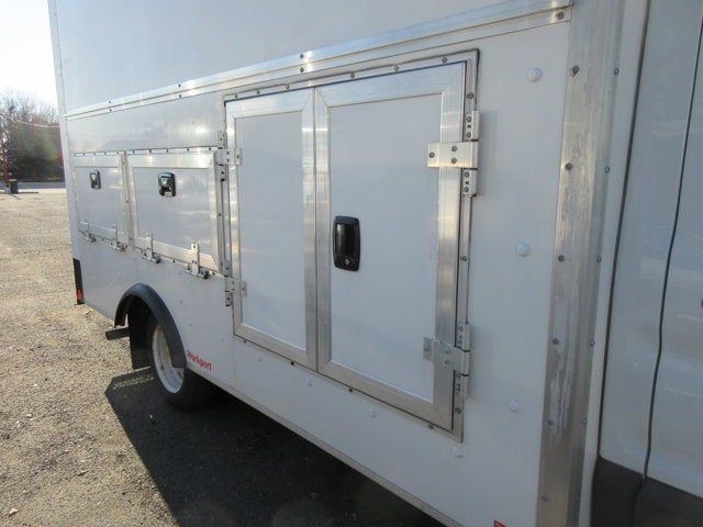 2017 Ford T-350 TRANSIT ENCLOSED UTILITY TRUCK