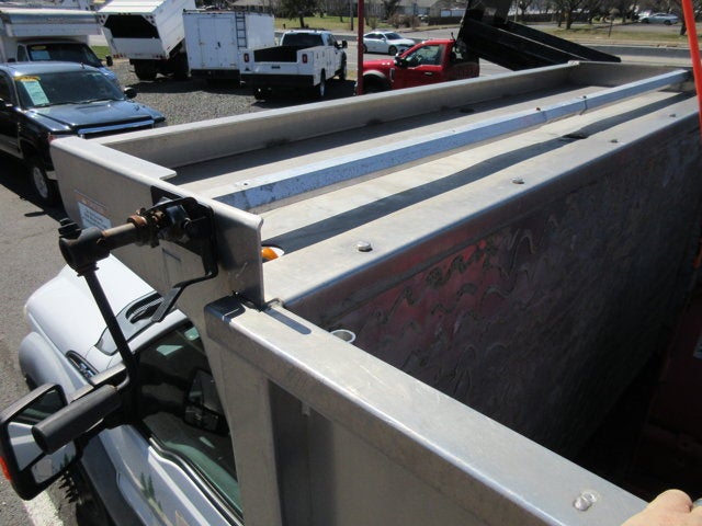 2011 Ford Super Duty F-450 DRW XL