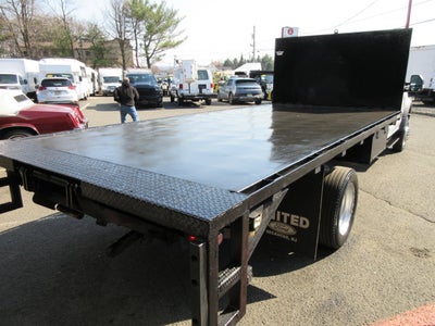 2019 Ford Super Duty F-450 DRW 17' FLATBED, LIFTGATE