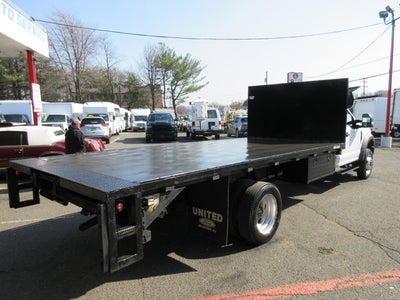 2019 Ford Super Duty F-450 DRW 17' FLATBED, LIFTGATE
