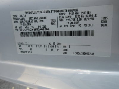 2019 Ford Super Duty F-450 DRW 17' FLATBED, LIFTGATE