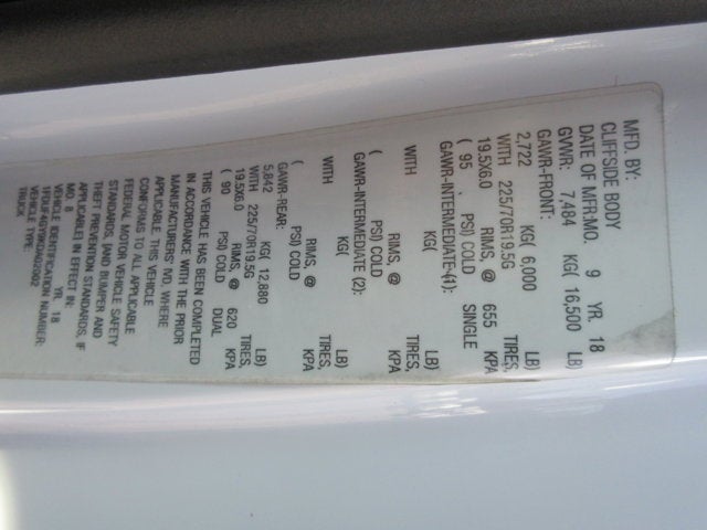 2019 Ford Super Duty F-450 DRW 17' FLATBED, LIFTGATE