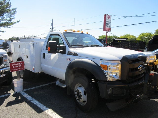 2015 Ford F-450, UTILITY TRUCK, LIFTGATE & SNOW PLOW XL