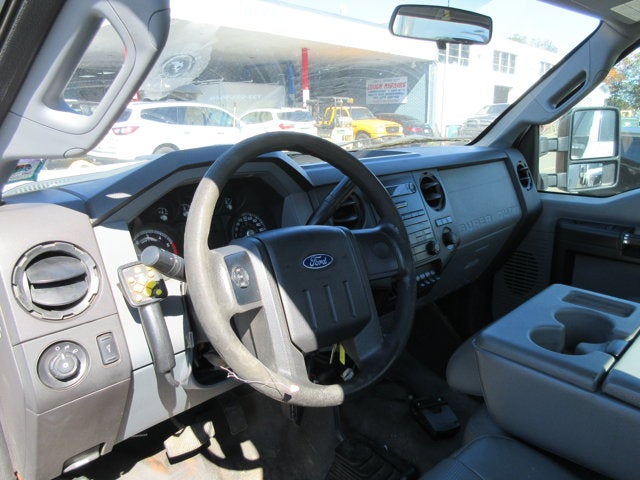2015 Ford F-450, UTILITY TRUCK, LIFTGATE & SNOW PLOW XL
