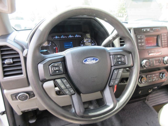 2019 Ford Super Duty F-550, 12' BOX TRUCK, DIESEL XL