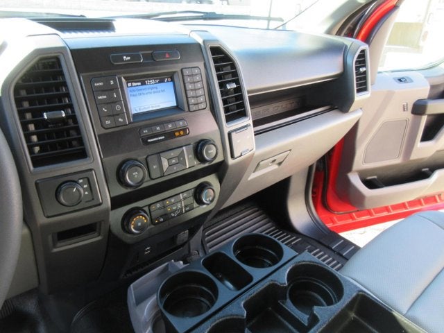 2022 Ford Super Duty F-550 DRW REG CAB 4X4,11' DUMP TRUCK