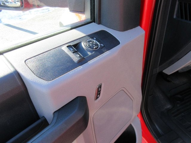 2022 Ford Super Duty F-550 DRW REG CAB 4X4,11' DUMP TRUCK