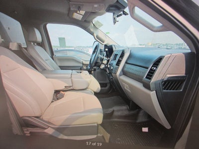 2021 Ford BOX TRUCK, DIESEL, 4X4 LIFTGATE XL